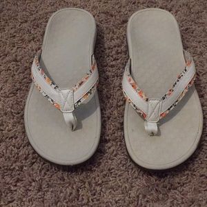 Vionic  sandals